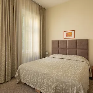 **** Hotel Mamaison Izabella Hongrie
